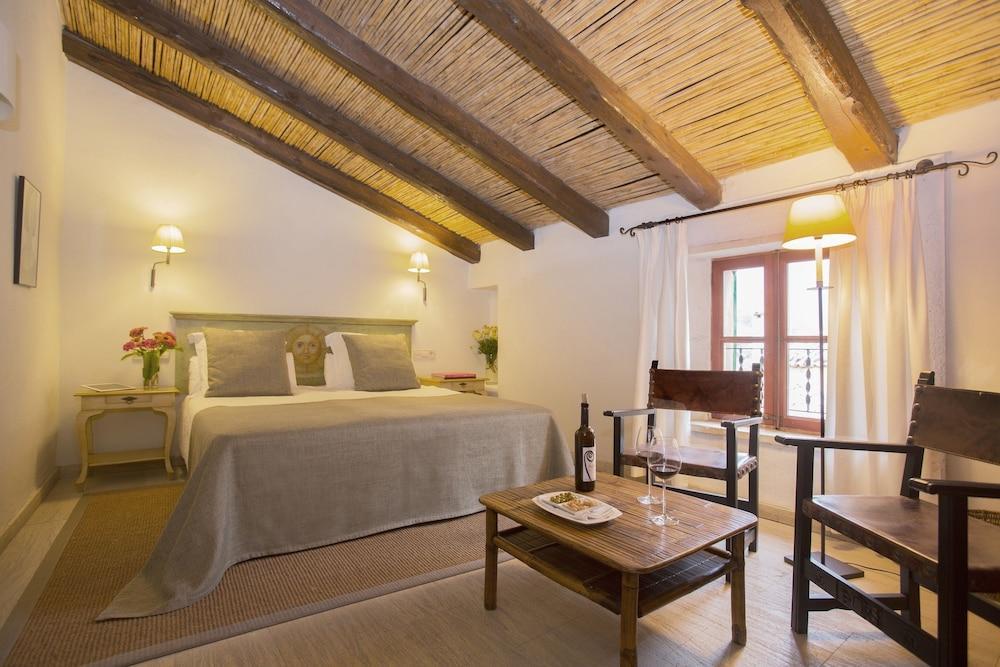 Monnaber Vell Hotel Кампанет Екстериор снимка